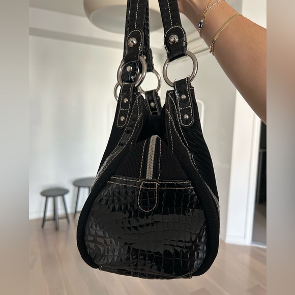 Black and silver detailing medium bag - Picture 4 of 7